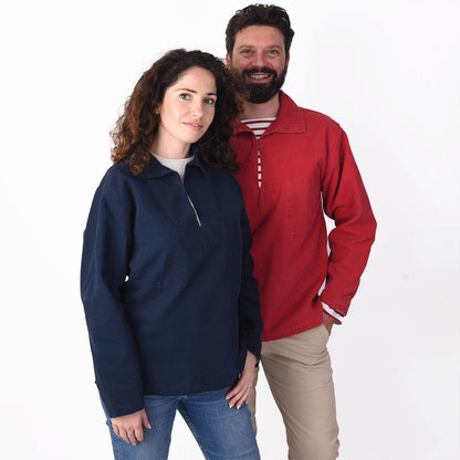 Vareuses Chaloupe All'Océan portées, coloris Marine et rouge